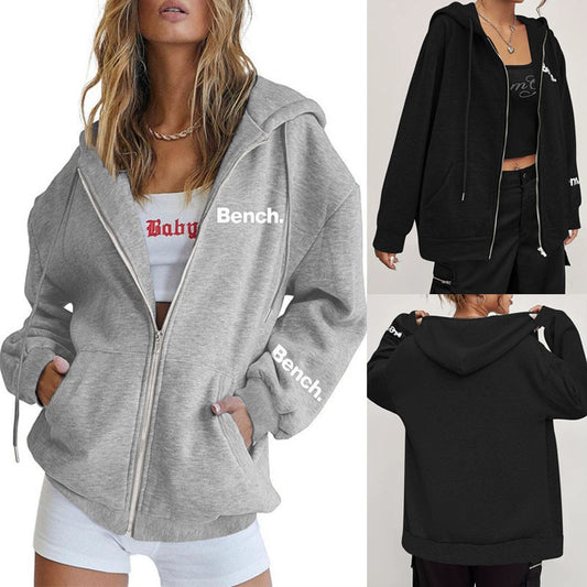 Veste à capuche oversized pour femmes avec fermeture éclair intégrale et poches pratiques Chic und Stil
