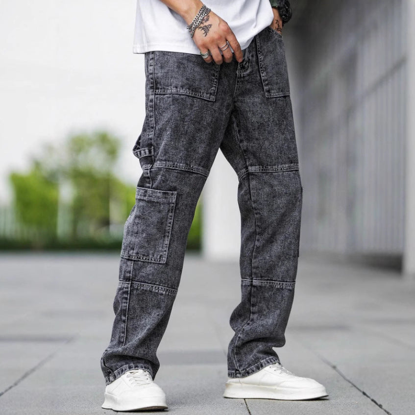 Men's cargo pants with modern pockets and relaxed fit Chic and Style
