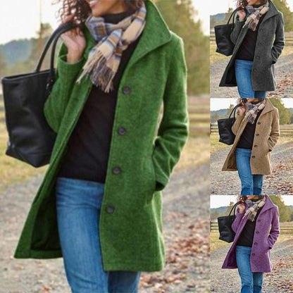 Elegant wool coat for women with classic lapels Chic und Stil
