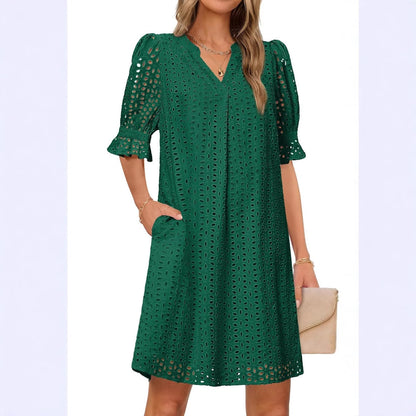 Robe d'été fluide pour femme avec des détails en dentelle élégants Chic und Stil