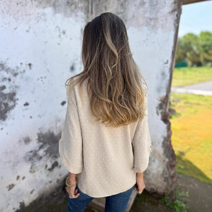 Blouse décontractée pour femmes avec design à pois décoratifs Chic und Stil