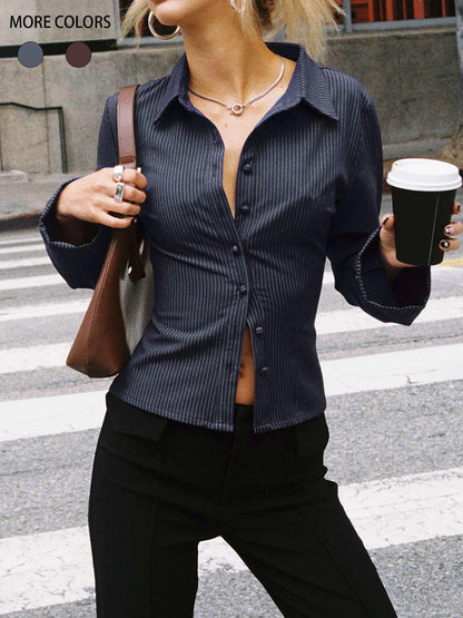 Chemisier rayé cintré pour dames avec col classique Chic und Stil