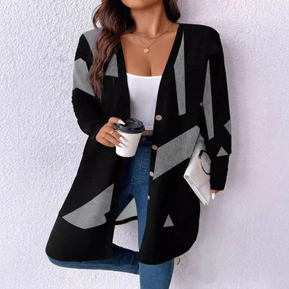 Dames Pull oversized avec design graphique Chic und Stil