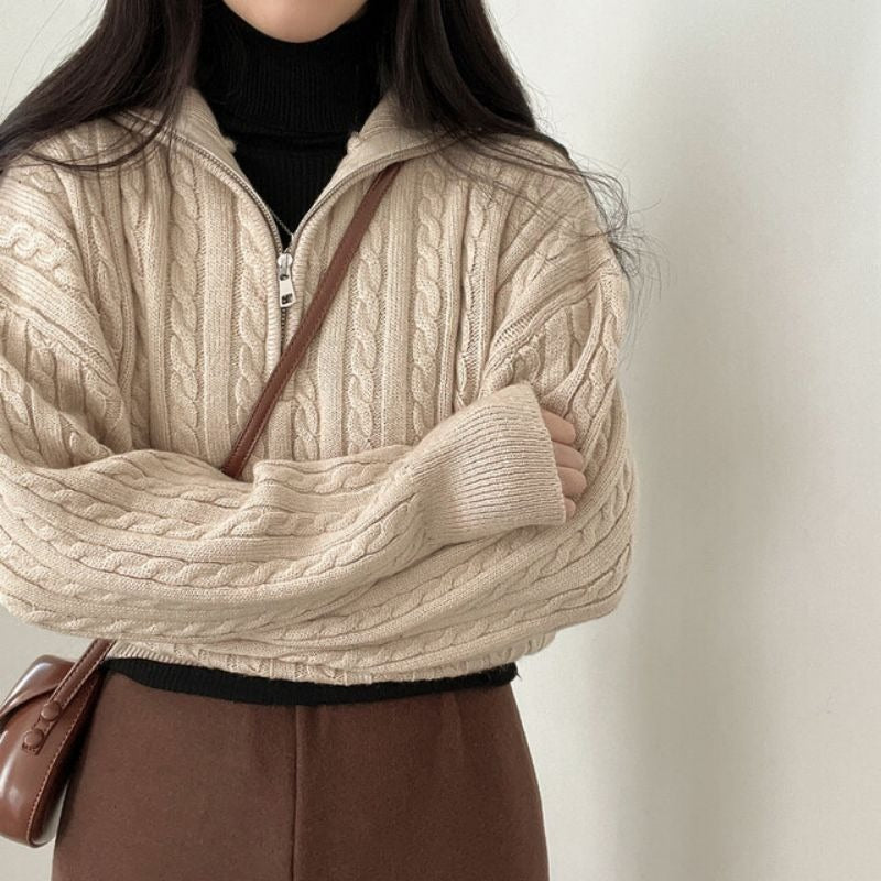 Pull en laine à tresses douillet pour femmes avec demi-fermeture éclair et larges poignets Chic und Stil