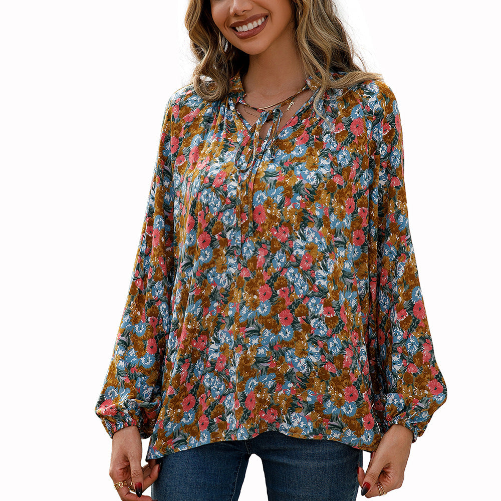 Chemisier décontracté pour femmes avec motifs floraux et détails élégants en volants Chic und Stil
