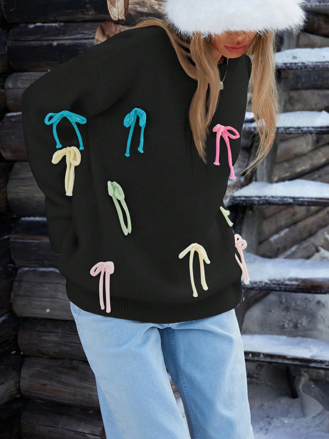 Femme pull en tricot créatif avec des appliqués colorés Chic und Stil