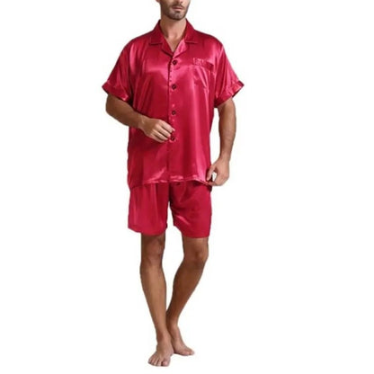 Women's satin pajama set with shorts and elegant collar Chic und Stil
