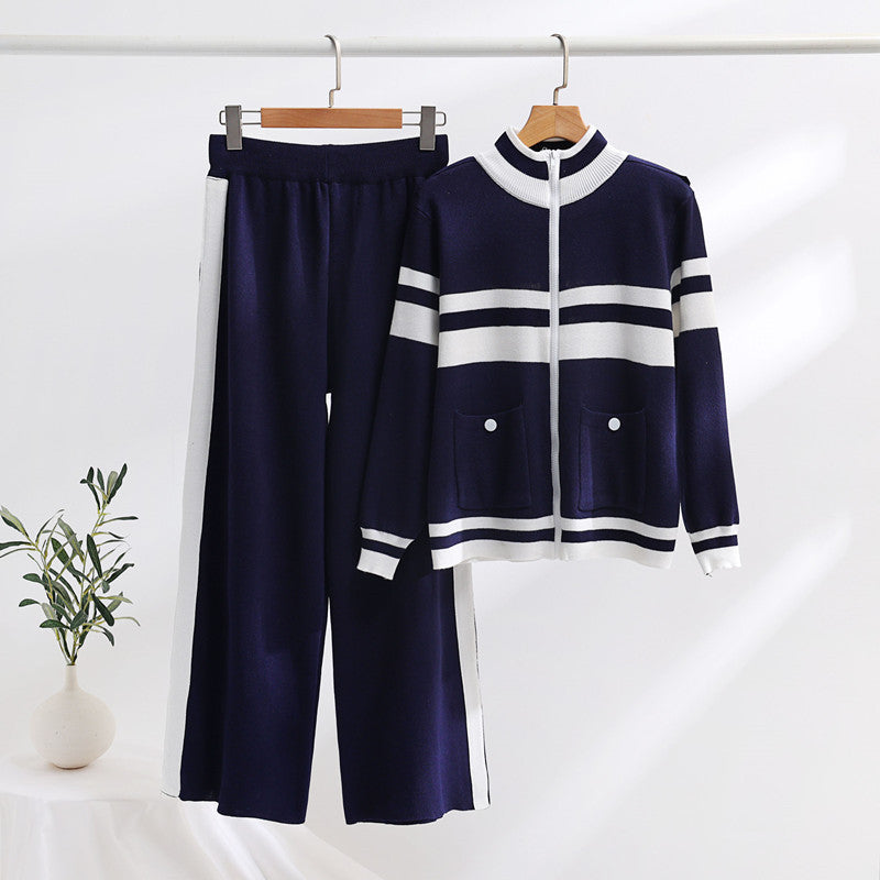Chic and Style ladies' knitted sports jacket and pants set