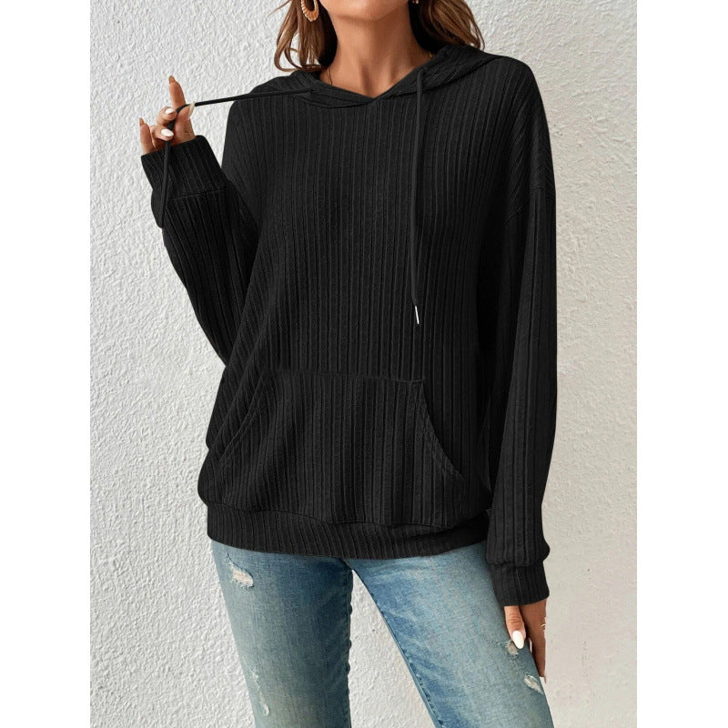 Pull à capuche décontracté pour femmes avec design côtelé Chic und Stil