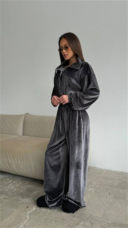 Combinaison en velours luxueuse pour femmes avec col montant Chic und Stil