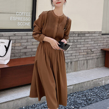 Robe maxi plissée élégante à manches longues Chic und Stil pour femmes