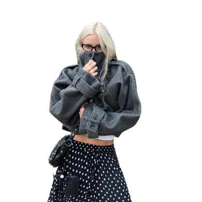 Ladies Oversized Wool Jacket with Large Collar and Practical Pockets Chic and Style