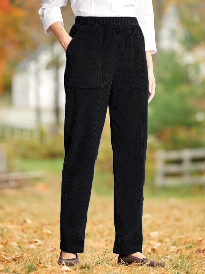Leisure pants for women with elastic waistband and side pockets Chic and Style