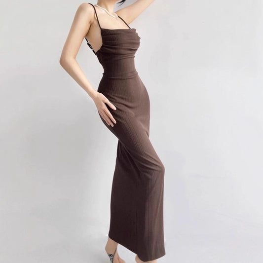 Femme Robe maxi élégante avec un design de drapé exceptionnel et de fines bretelles Chic und Stil