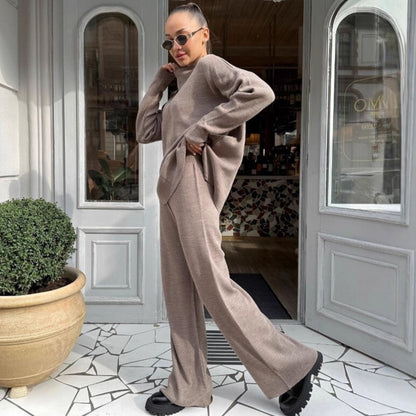 Women Elegant and Casual Lounge Set with a Loose Top and Flared Pants Chic and Style