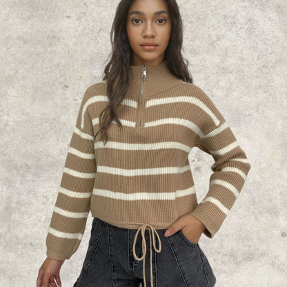 Pull femme en tricot avec col montant et cordon de serrage Chic und Stil