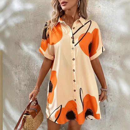 Robe chemise pour femmes avec des accents floraux et une coupe élégante Chic und Stil