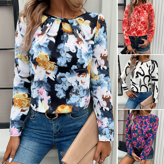Women's blouse with floral patterns and elegant pleating Chic und Stil
