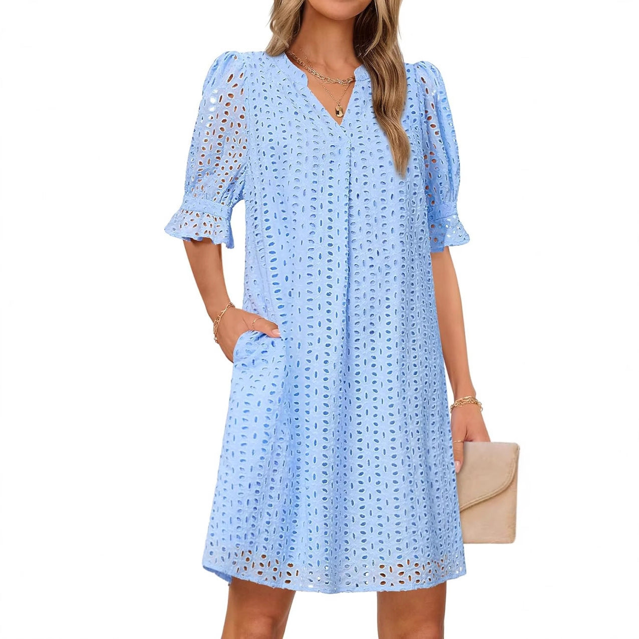Robe d'été fluide pour femme avec des détails en dentelle élégants Chic und Stil