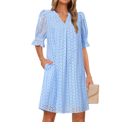 Robe d'été fluide pour femme avec des détails en dentelle élégants Chic und Stil