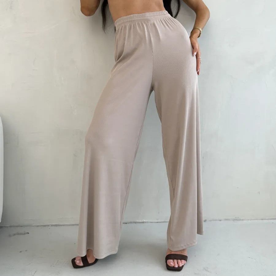 Elegant and casual set for ladies with short top and wide pants Chic and Style