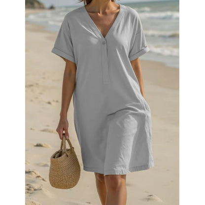 Dames Robe d'été légère avec des manches retroussées et une patte de boutonnage pratique Chic und Stil