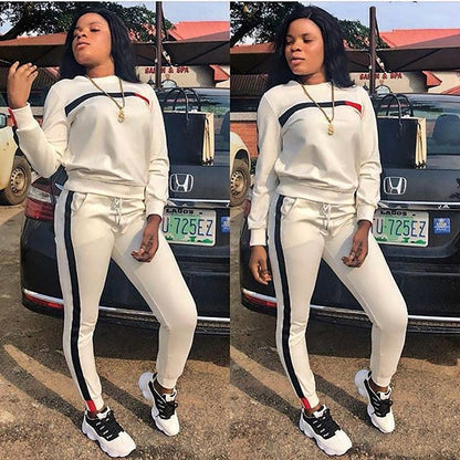 Dames Ensemble de sport décontracté avec des bandes contrastantes et une taille élastique Chic und Stil