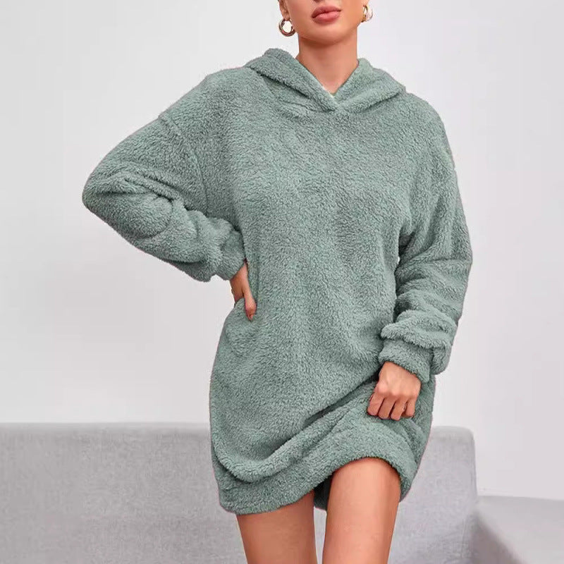 Robe à capuche oversize douillette pour femmes en doux polaire Chic und Stil