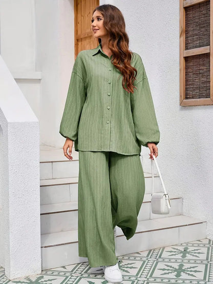 Chic and stylish casual set for women with structured top and wide pants
