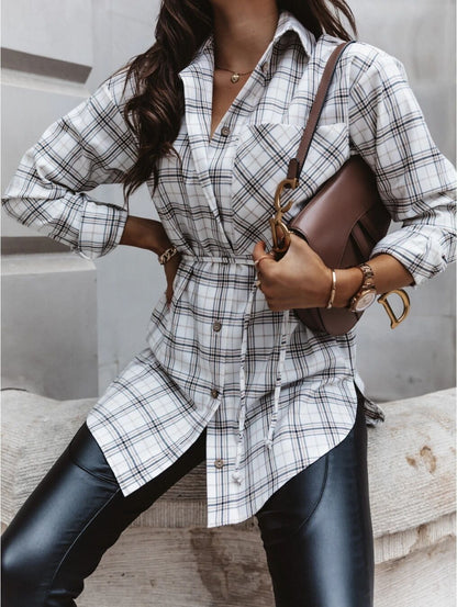 Robe chemise à manches longues pour femmes avec ceinture ajustable et design à carreaux tendance Chic und Stil