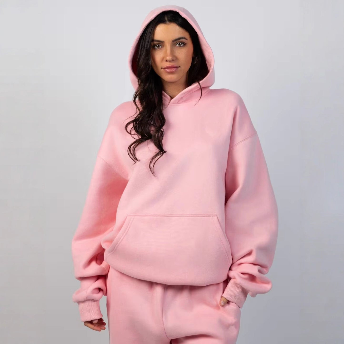 Pull à capuche décontracté pour femmes avec coupe large et poche kangourou Chic und Stil