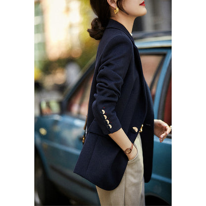 Blazer structuré pour femmes avec boutons décoratifs Chic und Stil