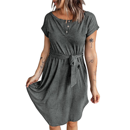 Robe A-ligne à boutons Chic und Stil pour femmes