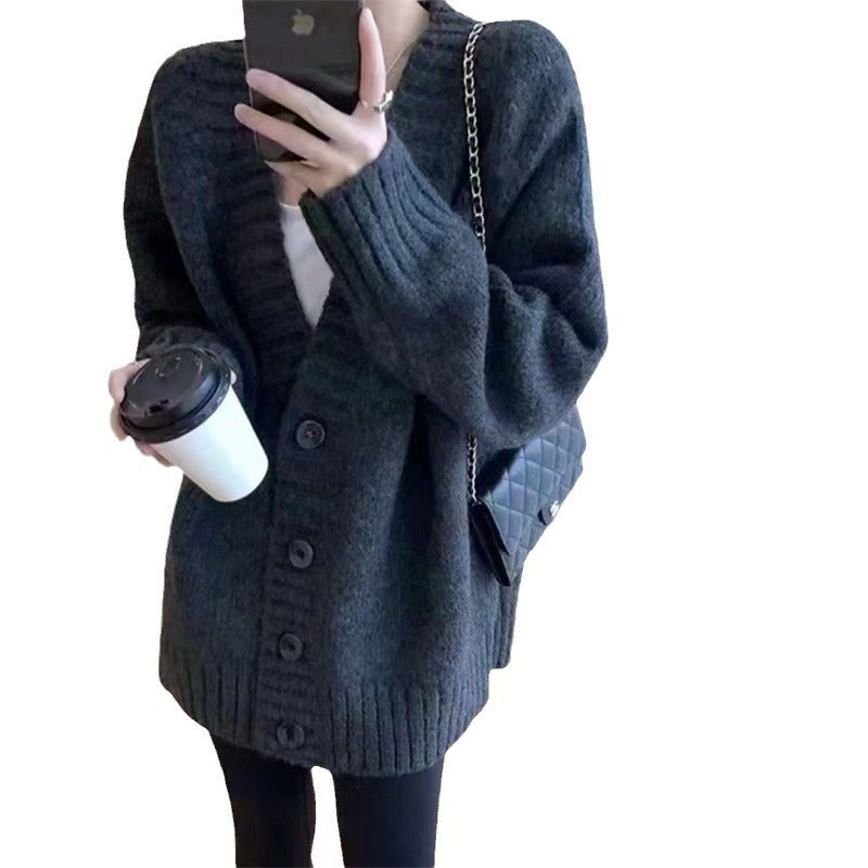 Dames gros tricot cardigan avec des manches volumineuses et décolleté à boutons Chic und Stil