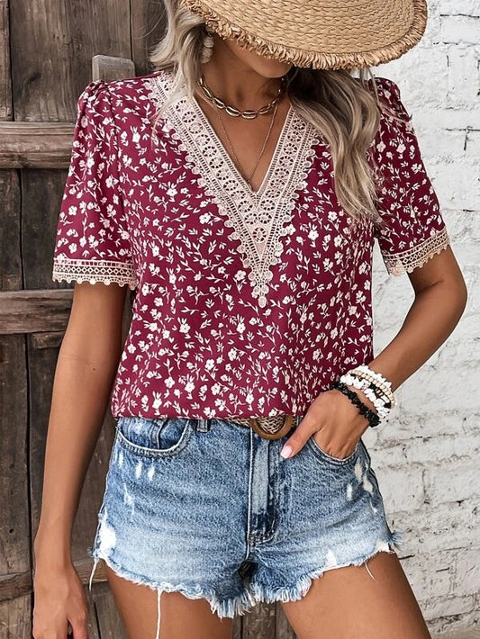 Blouse femme avec garniture en dentelle florale Chic und Stil