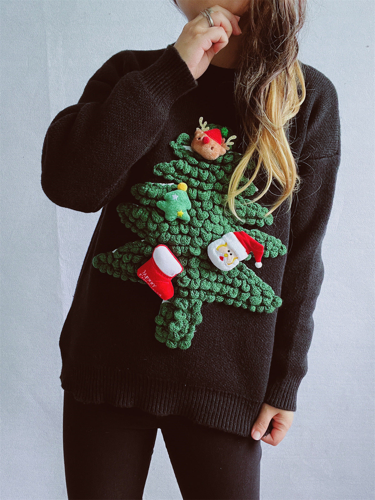 Dames Christmas sweater with festive 3D motif and soft knit Chic und Stil