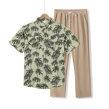 Casual men's outfit with tropical print and comfortable pants Chic and Style
