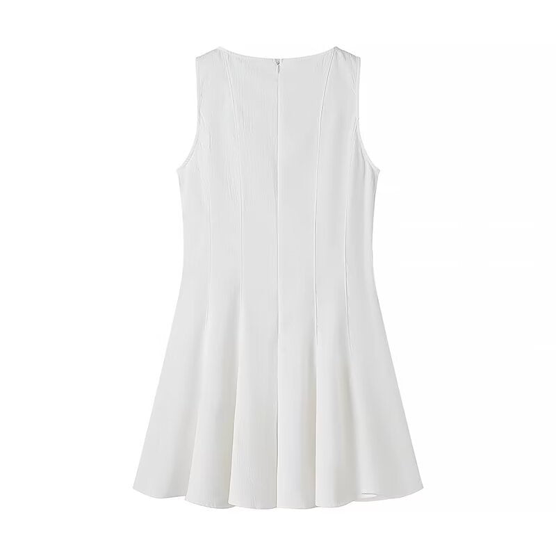 Robe d'été sans manches pour femmes avec une coupe haute et un ourlet élégant Chic und Stil