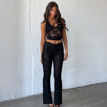 Chic and Style lace crop top set for women and fitted pants