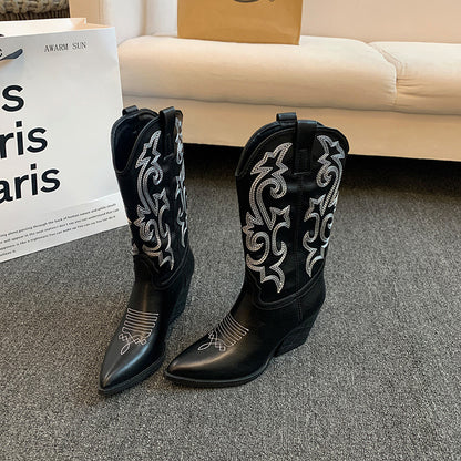 Bottes de cowboy pour femmes avec broderie élégante et design moderne à talon compensé Chic und Stil