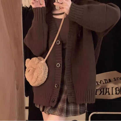 Dames gros tricot cardigan avec des manches volumineuses et décolleté à boutons Chic und Stil