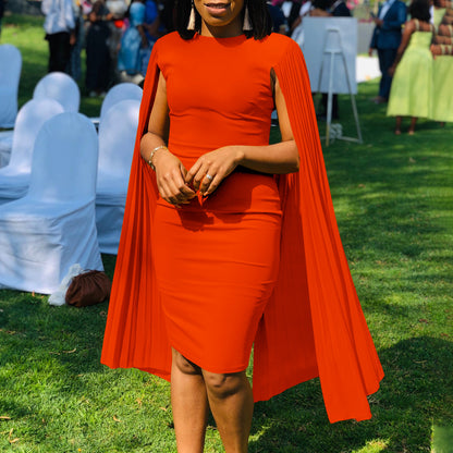 Femme Robe élégante avec des manches plissées raffinées et une coupe cintrée Chic und Stil