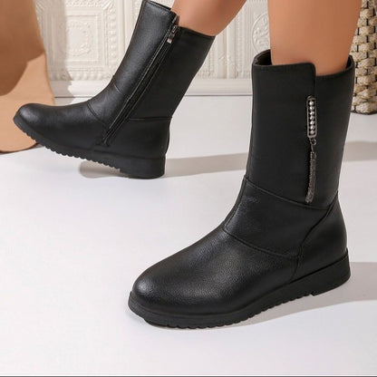 Bottes féminines tendance avec fermeture éclair élégante et semelle confortable Chic und Stil