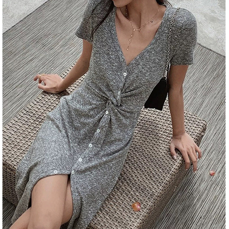 Robe à manches courtes pour femmes avec devant torsadé Chic und Stil