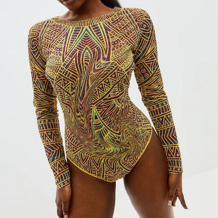 Sporty one-piece swimsuit for women with long sleeves Chic and Style