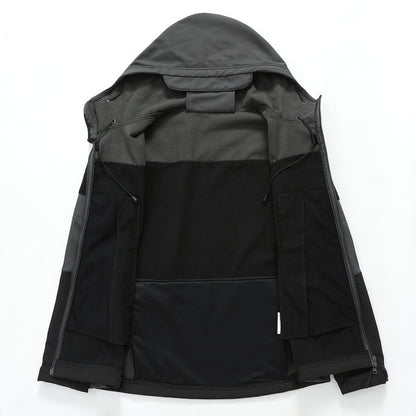 Functional Softshell Jacket for Men Chic and Style