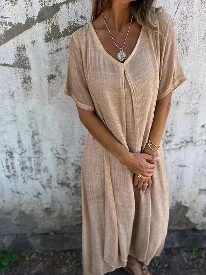 Robe midi femme avec design plissé et coupe décontractée Chic und Stil