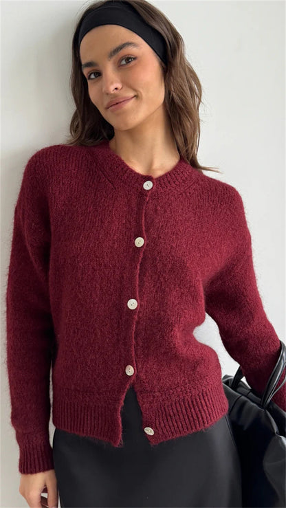 Dames cardigan en tricot douillet avec design à boutons et manches volumineuses Chic und Stil