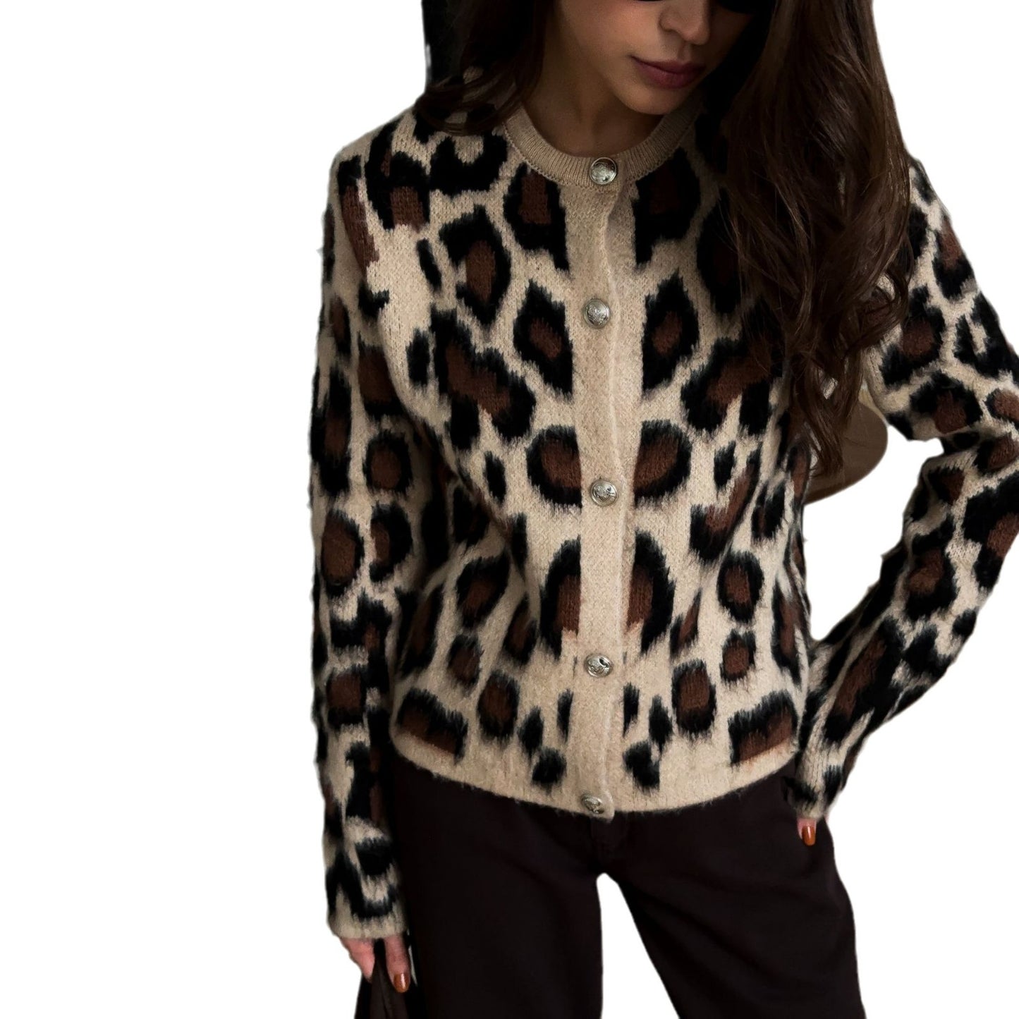 Cardigan pour femmes avec motif léopard et détails boutonnés Chic und Stil