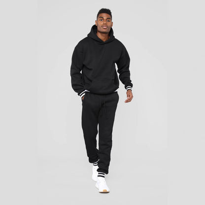 Costume de sport confortable pour homme avec capuche et taille élastique Chic und Stil